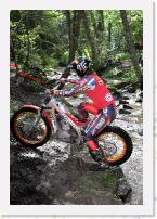 em05_nor_so0156 * 2007 x 2910 * (6.92MB)