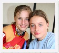 girls2005_303 * 2331 x 2070 * (962KB)